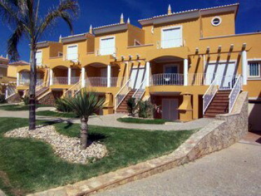 vilamoura ,algarve, casas, apartamentos algarve, moradias vilamoura, vivendas, imobiliaria algarve, classificados, Albufeira, Loule, Quarteira, propriedades, anuncios, aluguer