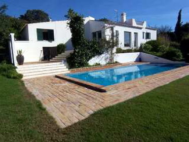 vilamoura ,algarve, casas, apartamentos algarve, moradias vilamoura, vivendas, imobiliaria algarve, classificados, Albufeira, Loule, Quarteira, propriedades, anuncios, aluguer