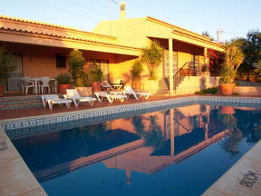 vilamoura ,algarve, casas, apartamentos algarve, moradias vilamoura, vivendas, imobiliaria algarve, classificados, Albufeira, Loule, Quarteira, propriedades, anuncios, aluguer