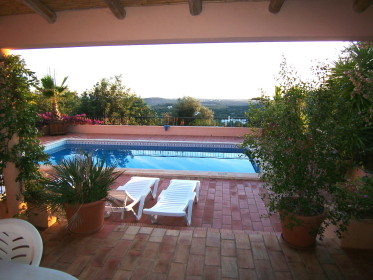 vilamoura ,algarve, casas, apartamentos algarve, moradias vilamoura, vivendas, imobiliaria algarve, classificados, Albufeira, Loule, Quarteira, propriedades, anuncios, aluguer