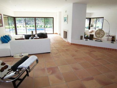 vilamoura ,algarve, casas, apartamentos algarve, moradias vilamoura, vivendas, imobiliaria algarve, classificados, Albufeira, Loule, Quarteira, propriedades, anuncios, aluguer