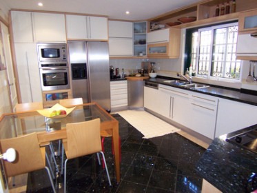 vilamoura ,algarve, casas, apartamentos algarve, moradias vilamoura, vivendas, imobiliaria algarve, classificados, Albufeira, Loule, Quarteira, propriedades, anuncios, aluguer