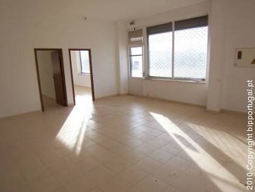 vilamoura ,algarve, casas, apartamentos algarve, moradias vilamoura, vivendas, imobiliaria algarve, classificados, Albufeira, Loule, Quarteira, propriedades, anuncios, aluguer