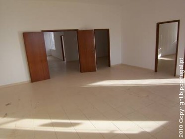 vilamoura ,algarve, casas, apartamentos algarve, moradias vilamoura, vivendas, imobiliaria algarve, classificados, Albufeira, Loule, Quarteira, propriedades, anuncios, aluguer