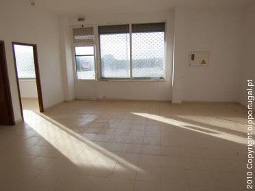vilamoura ,algarve, casas, apartamentos algarve, moradias vilamoura, vivendas, imobiliaria algarve, classificados, Albufeira, Loule, Quarteira, propriedades, anuncios, aluguer