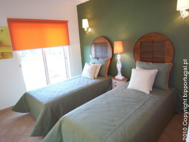 vilamoura ,algarve, casas, apartamentos algarve, moradias vilamoura, vivendas, imobiliaria algarve, classificados, Albufeira, Loule, Quarteira, propriedades, anuncios, aluguer