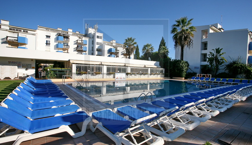 compra apartamento condomínio Vilamoura