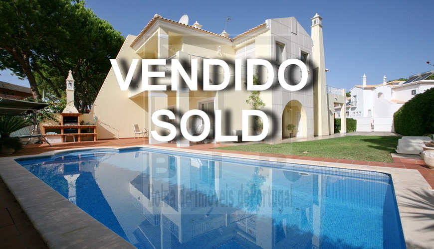 vilamoura casa oportunidade compra