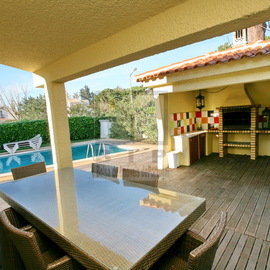 compra moradia luxuosa Vilamoura