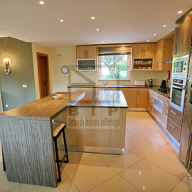 compra moradia luxuosa Vilamoura