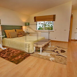 compra moradia luxuosa Vilamoura