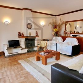 moradia centro vilamoura algarve