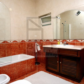 moradia centro vilamoura algarve